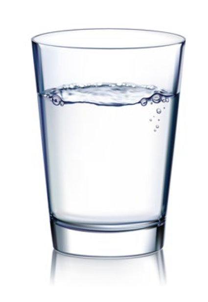 Foto von einem gefüllten Wasserglas